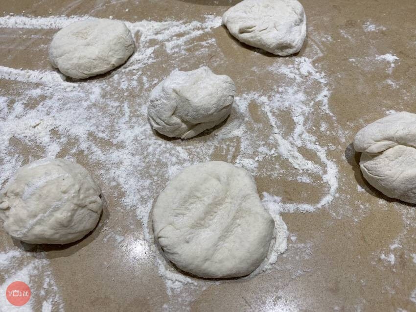 פיתות במחבת g_recipe_1609616176471.jpg